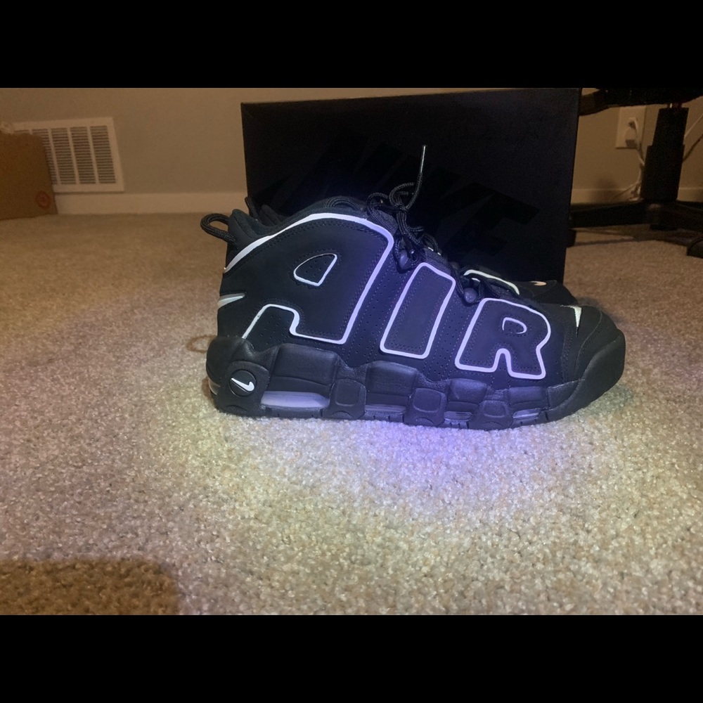 Nike uptempo black 
Size 11 
Worn once no box proof of purchase thru goat